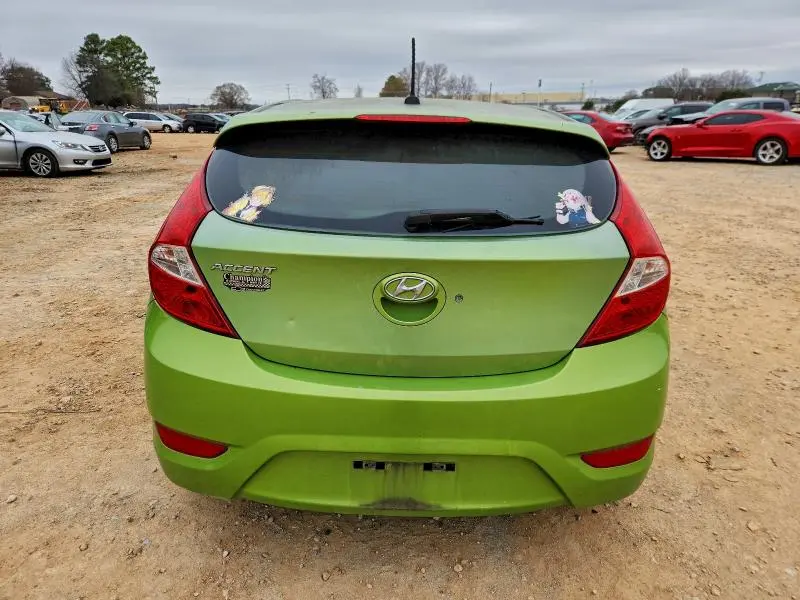 2012 HYUNDAI ACCENT GLS  