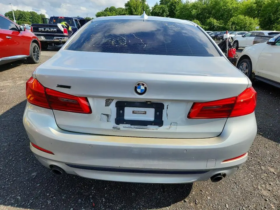 2018 BMW 530 XI  