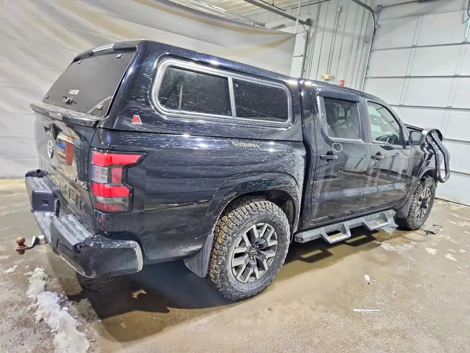 2022 NISSAN FRONTIER SV  