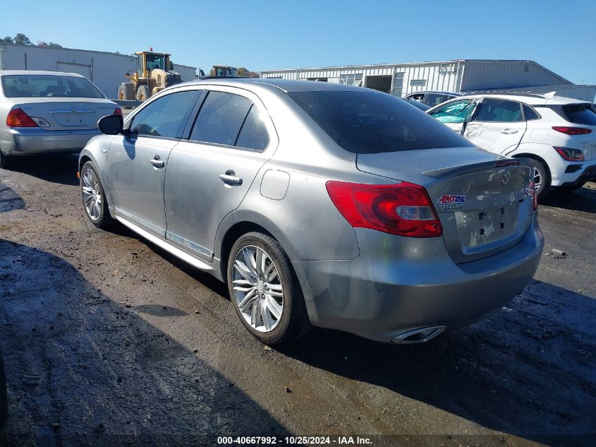 2011 SUZUKI KIZASHI SPORT GTS