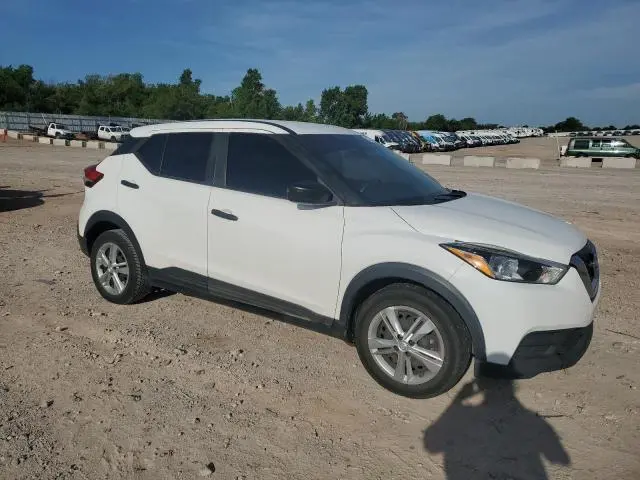 2020 NISSAN KICKS S  
