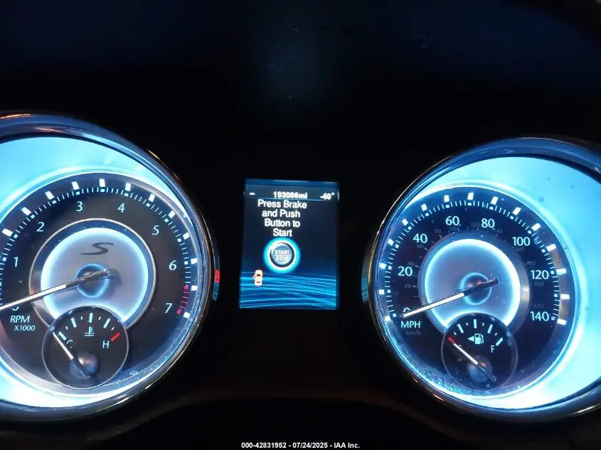 2013 CHRYSLER 300 300S