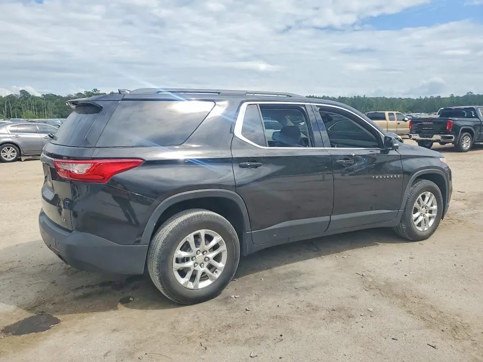 2021 CHEVROLET TRAVERSE LT  