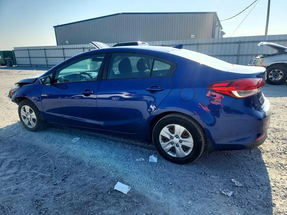 2018 KIA FORTE LX  