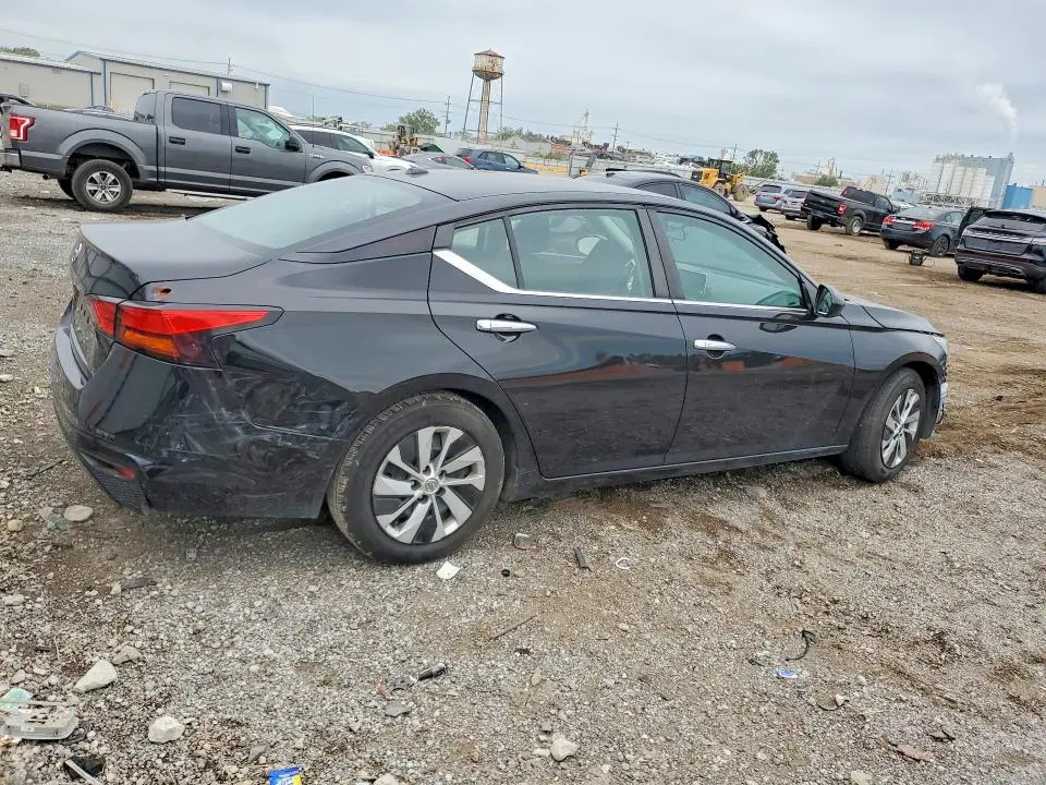 2019 NISSAN ALTIMA S  