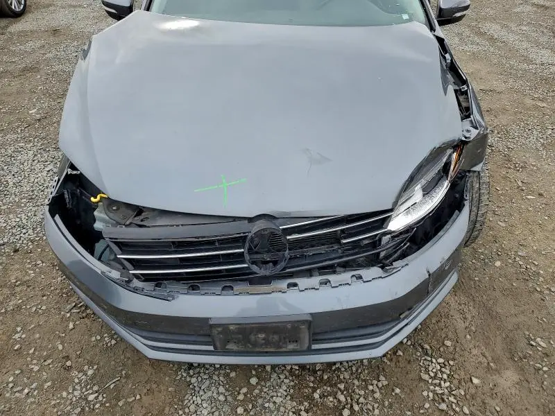 2017 VOLKSWAGEN JETTA SE  