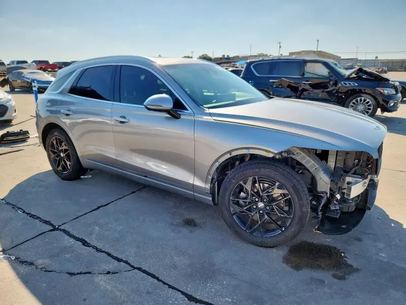 2022 GENESIS GV70 BASE  