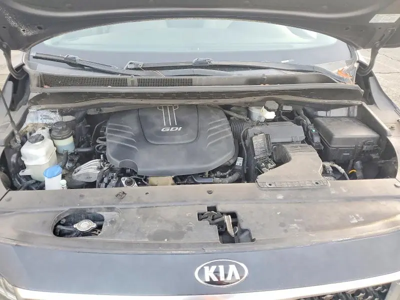 2016 KIA SEDONA LX  