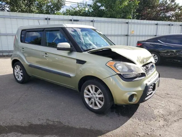 2013 KIA SOUL +  