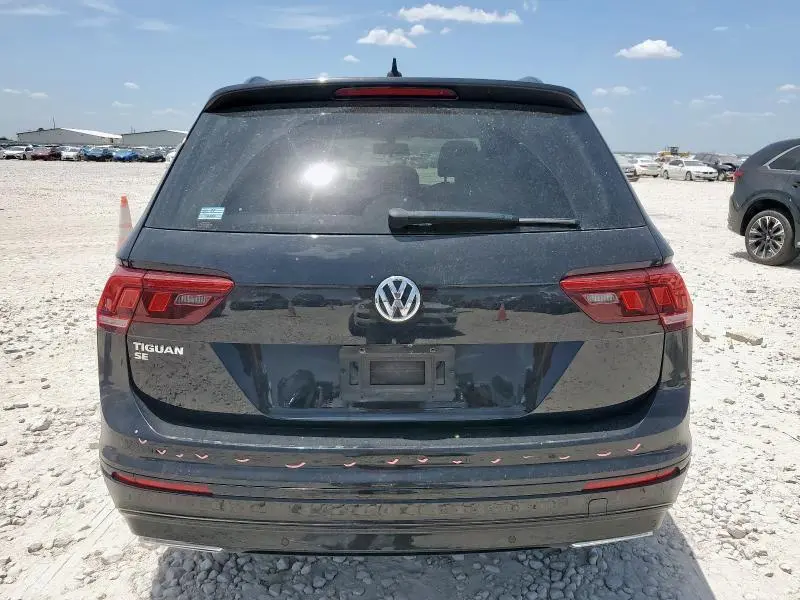 2020 VOLKSWAGEN TIGUAN SE  