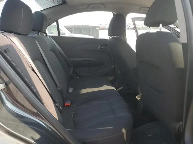 2016 CHEVROLET SONIC LT  