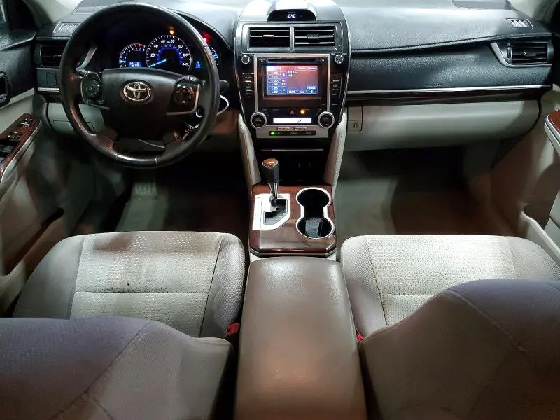 2012 TOYOTA CAMRY XLE  