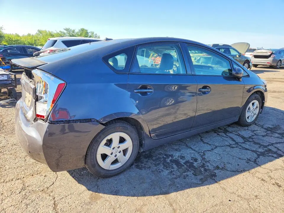 2010 TOYOTA PRIUS IV  