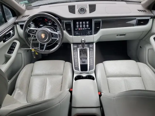2017 PORSCHE MACAN GTS