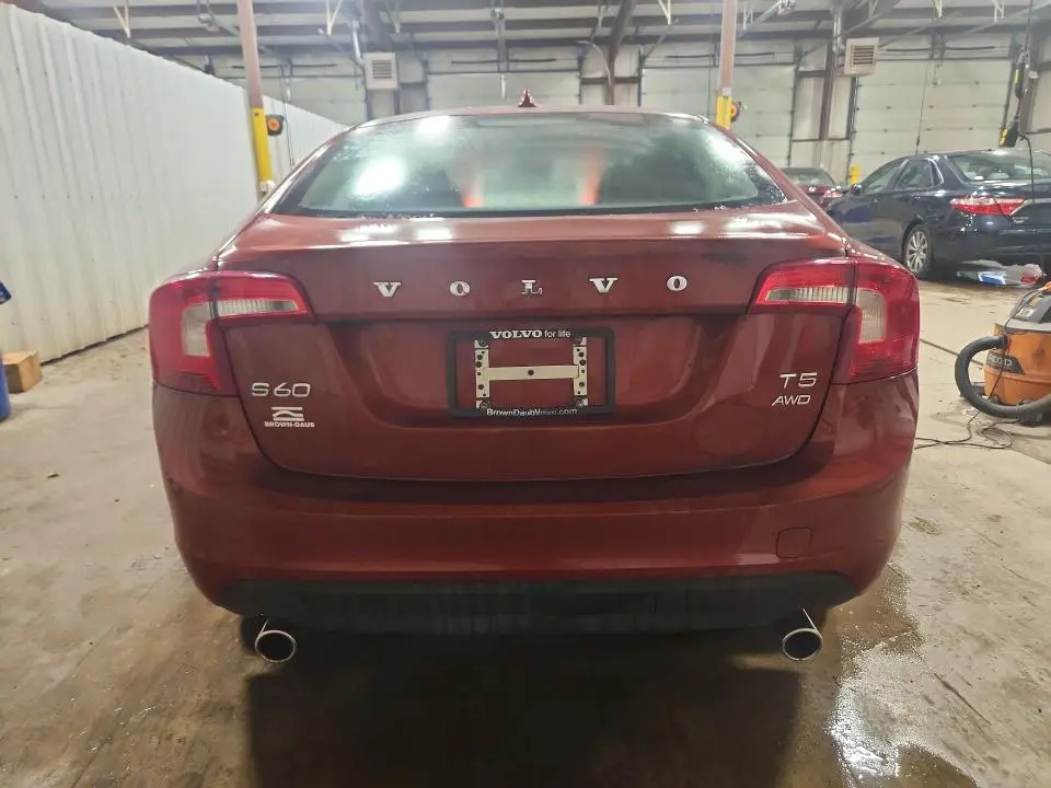 2013 VOLVO S60 T5  