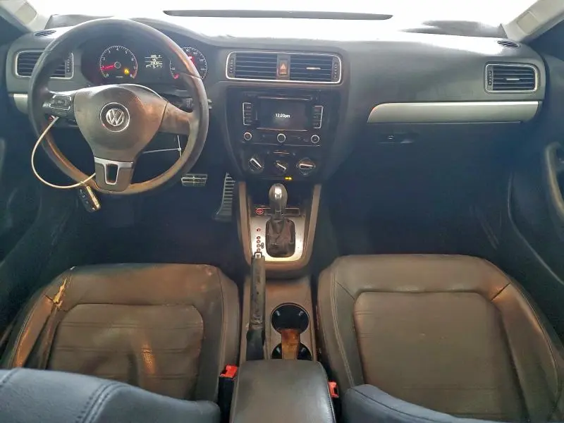 2011 VOLKSWAGEN JETTA SEL  