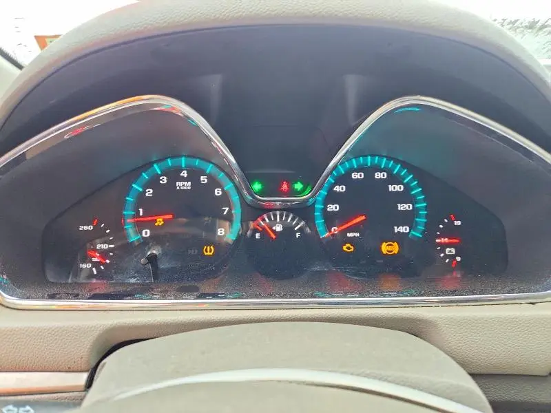 2014 CHEVROLET TRAVERSE LT  