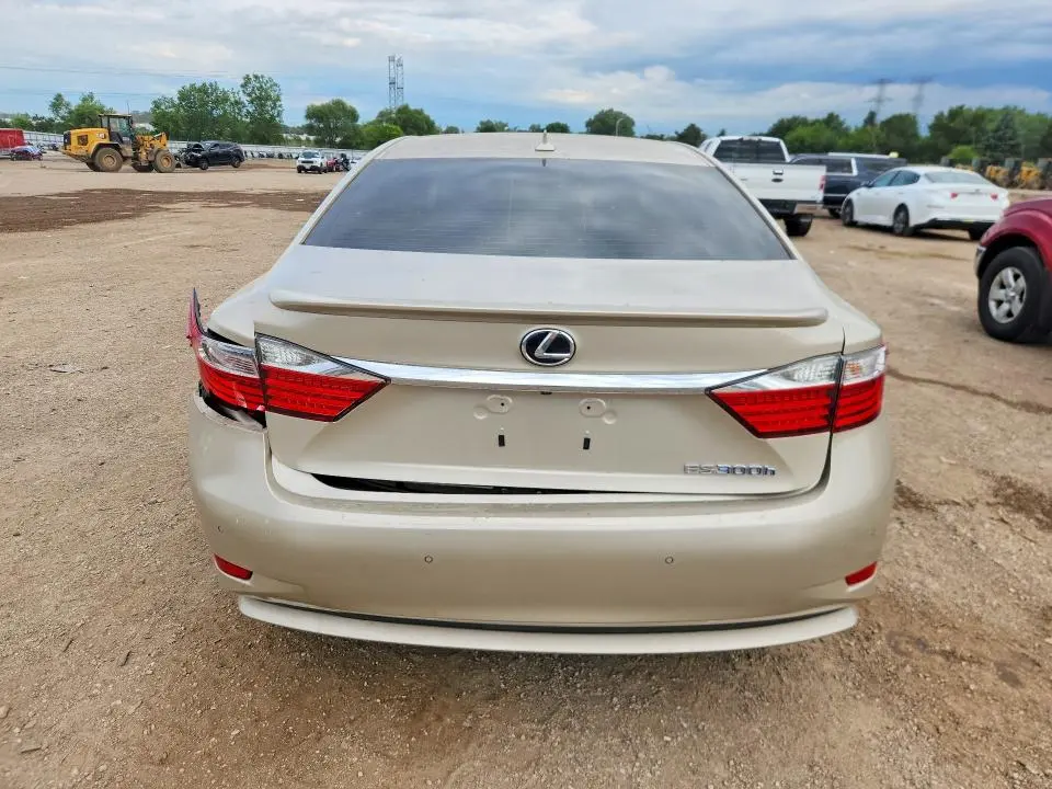 2013 LEXUS ES 300H  