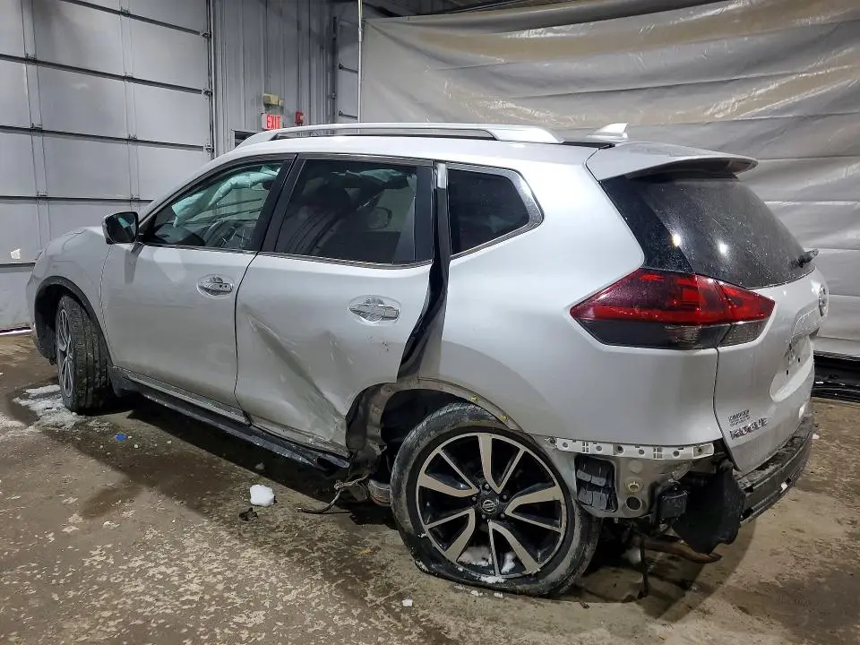 2019 NISSAN ROGUE SL  