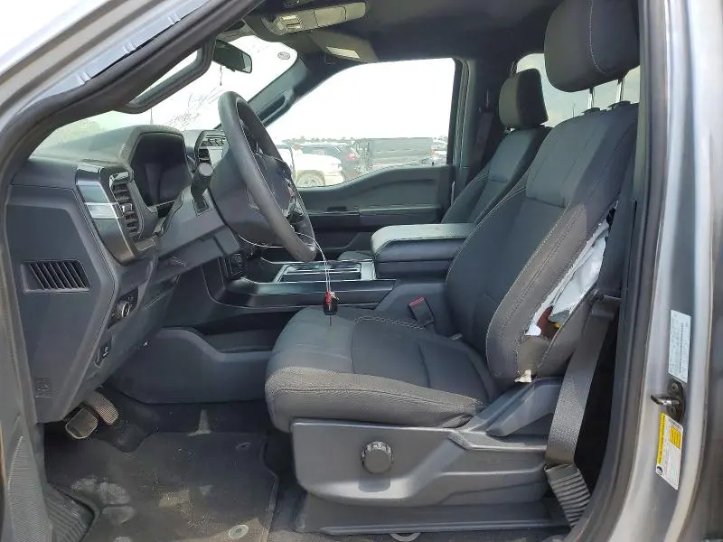2024 FORD F150 STX  