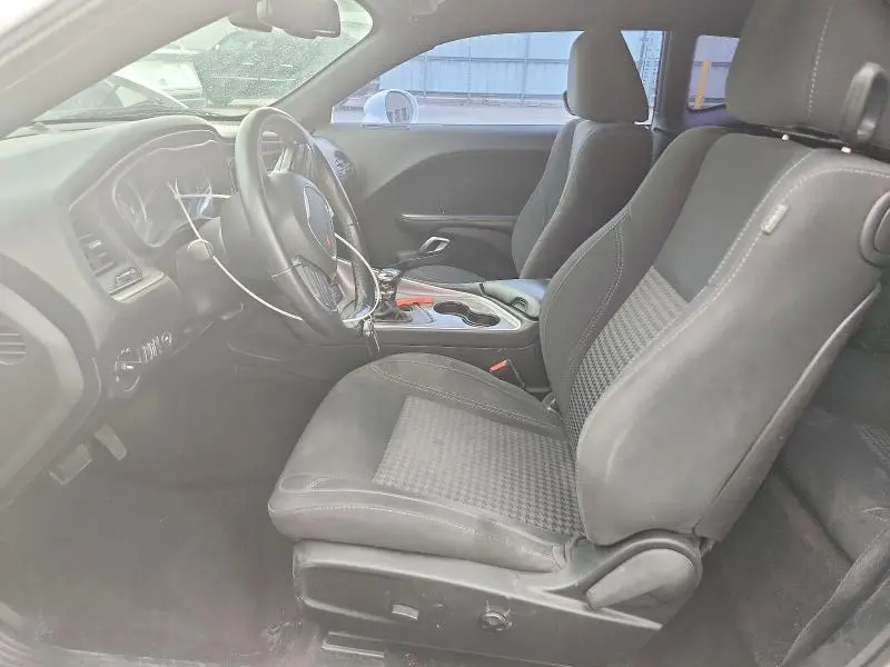 2019 DODGE CHALLENGER SXT  