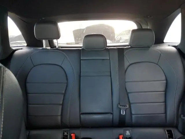 2017 MERCEDES-BENZ GLC 300  