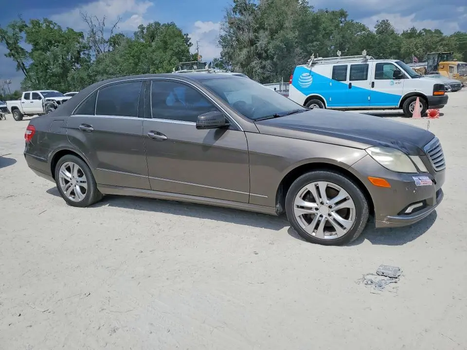 2010 MERCEDES-BENZ E 350  