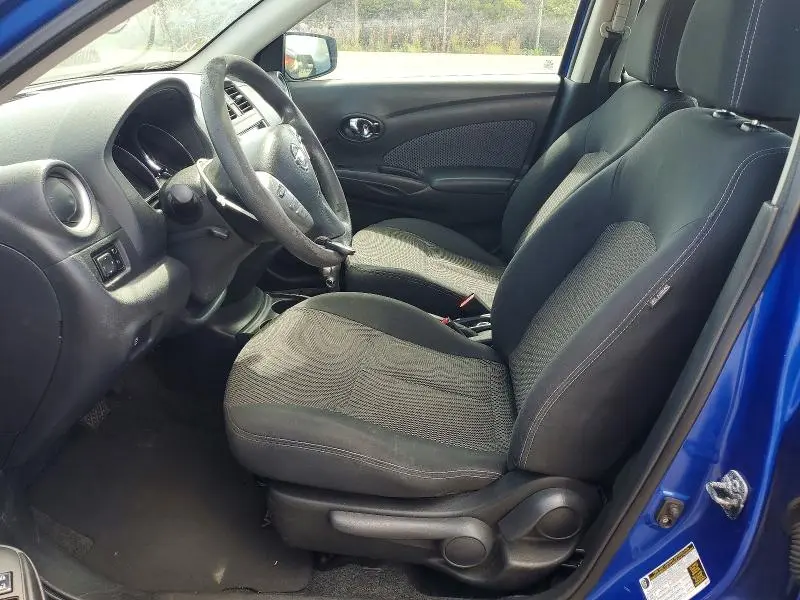 2015 NISSAN VERSA 1.6 SV  