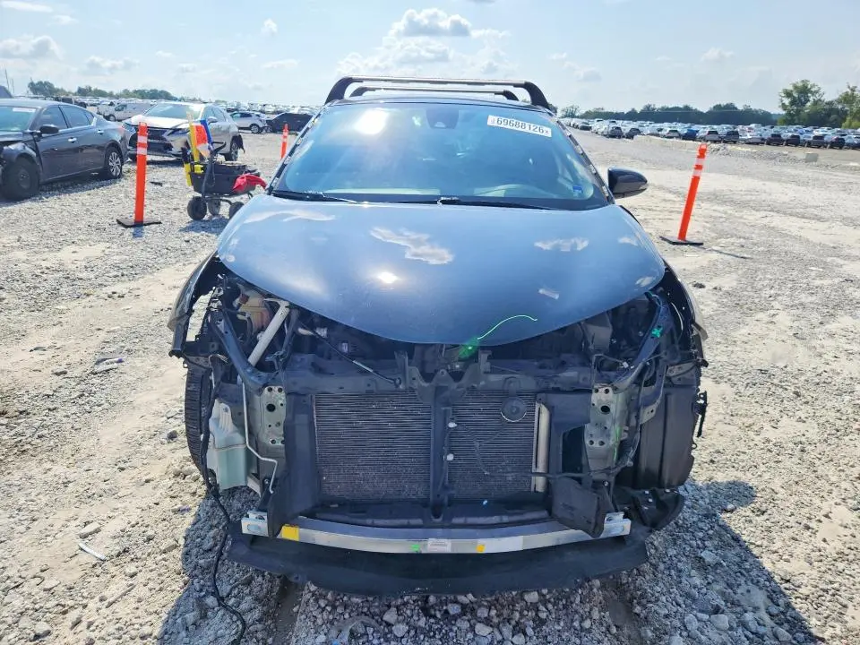 2018 TOYOTA C-HR   