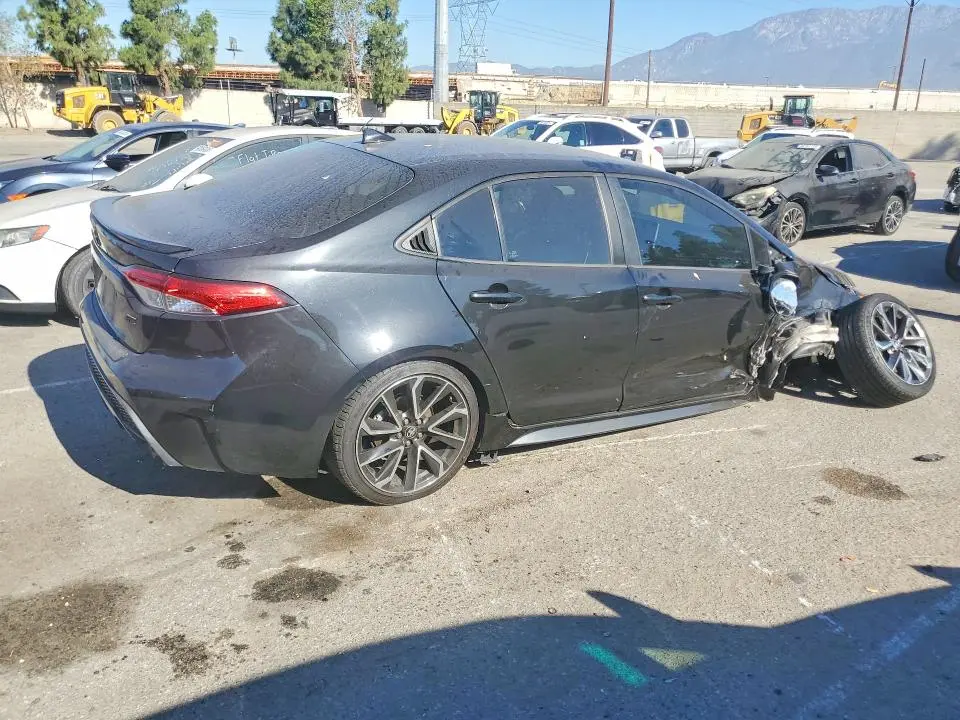 2021 TOYOTA COROLLA SE  
