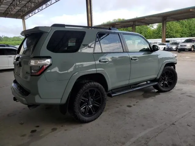2023 TOYOTA 4RUNNER SE  