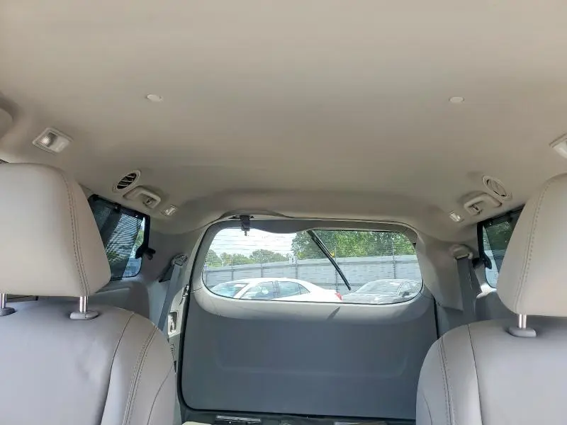 2017 TOYOTA SIENNA XLE 7-PASSENGER  