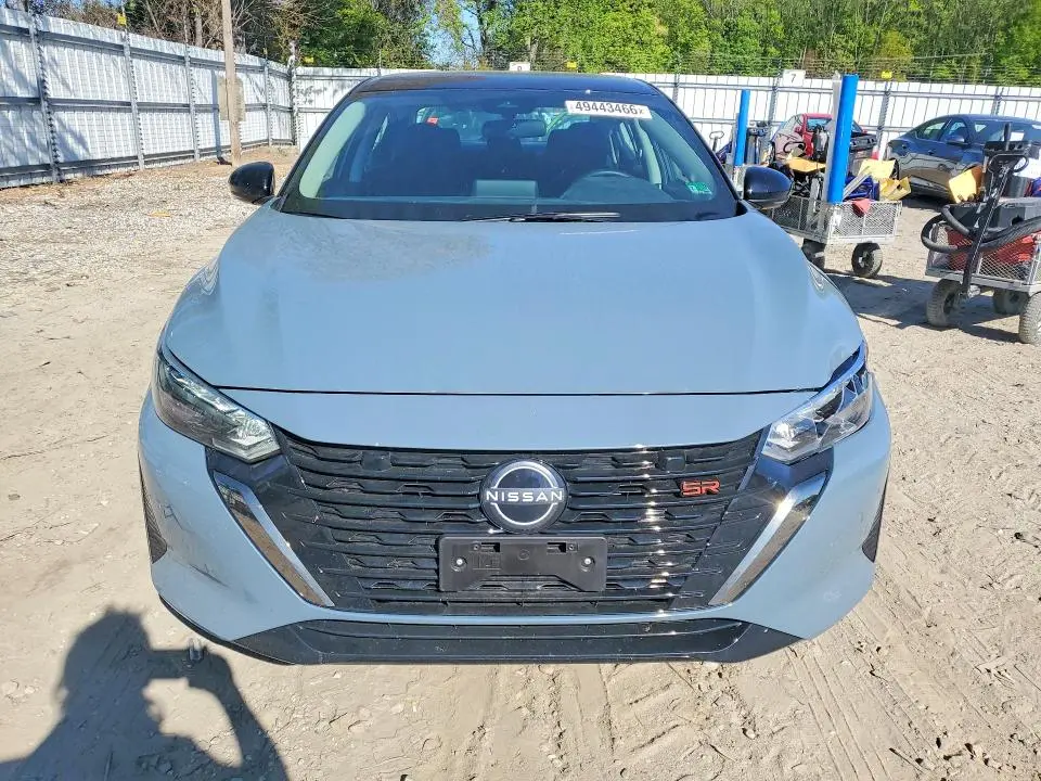 2025 NISSAN SENTRA SR  