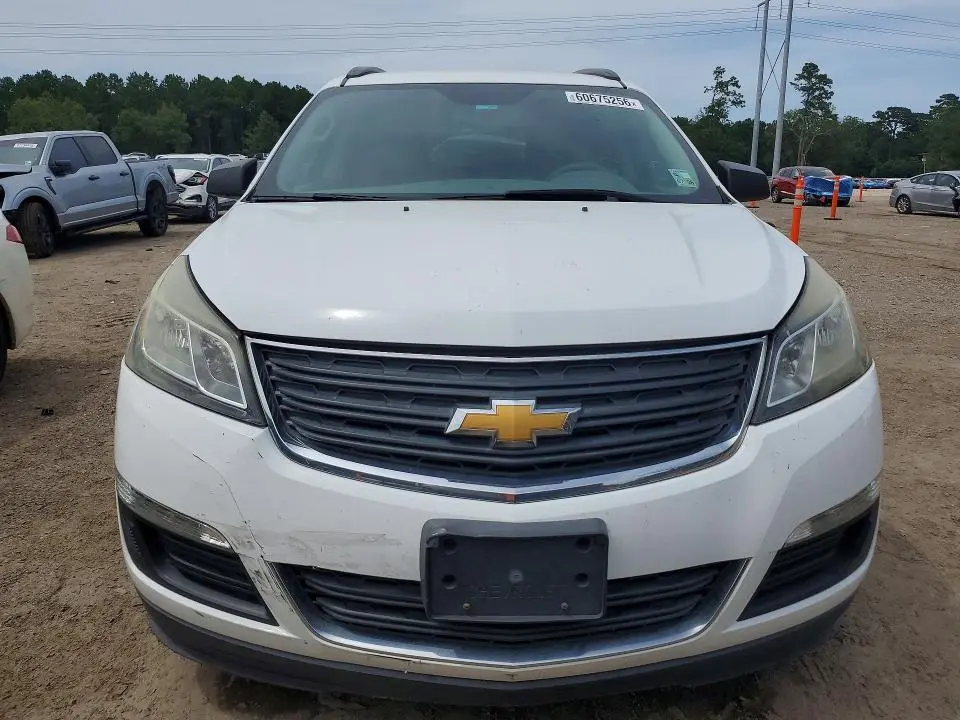 2017 CHEVROLET TRAVERSE LS  