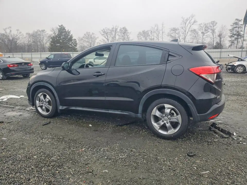 2022 HONDA HR-V LX  