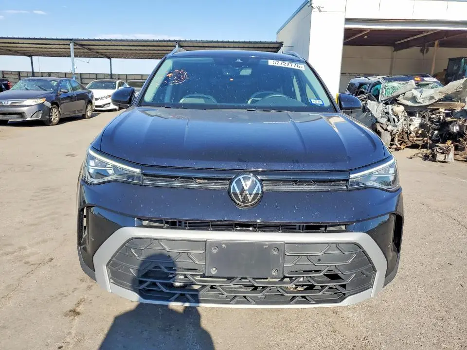 2025 VOLKSWAGEN TAOS SE  