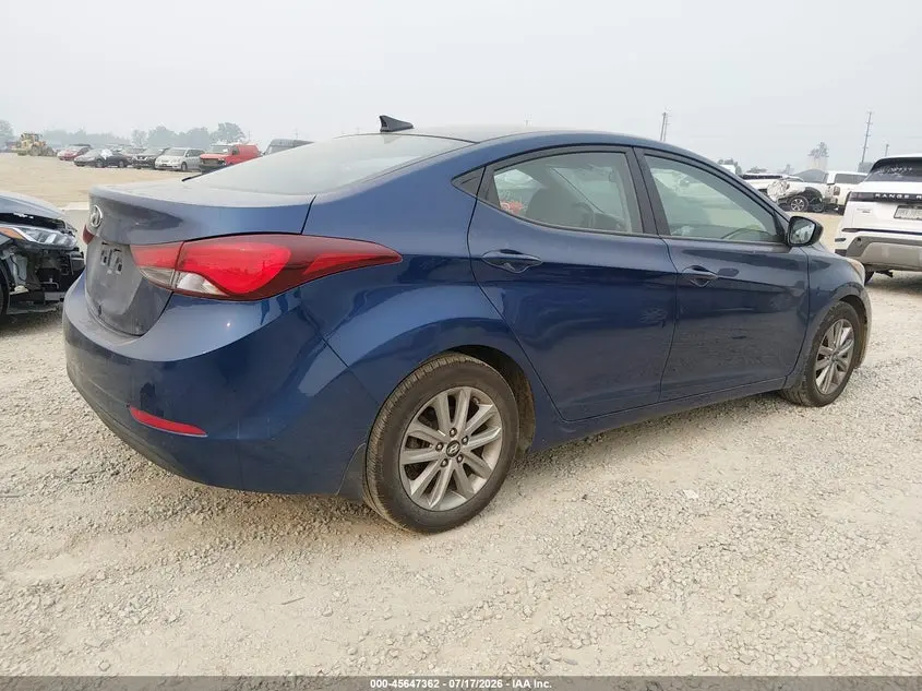 2016 HYUNDAI ELANTRA SE