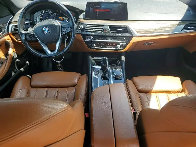 2019 BMW 530 XI  