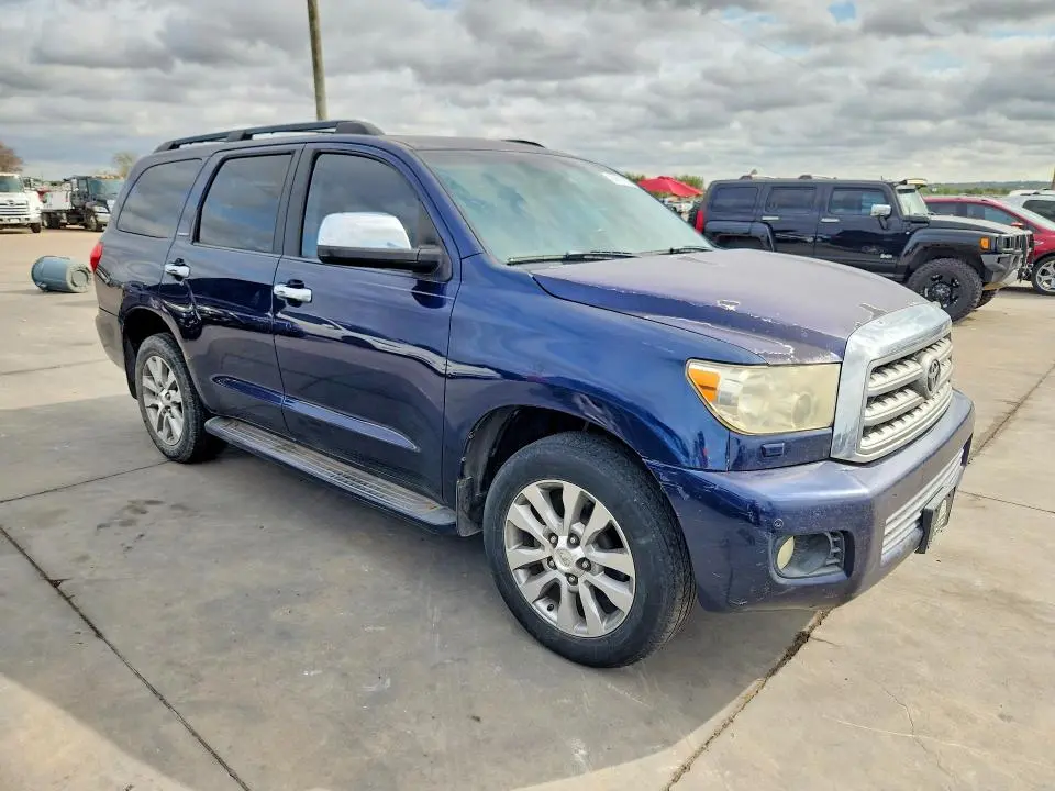 2010 TOYOTA SEQUOIA LIMITED  
