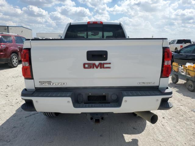 2017 GMC SIERRA K2500 DENALI