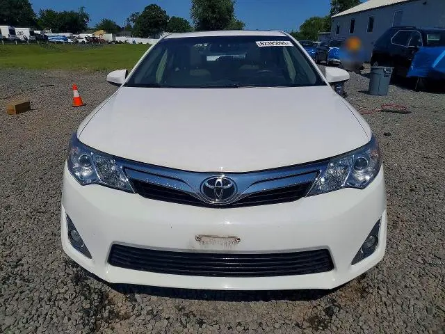 2012 TOYOTA CAMRY XLE  