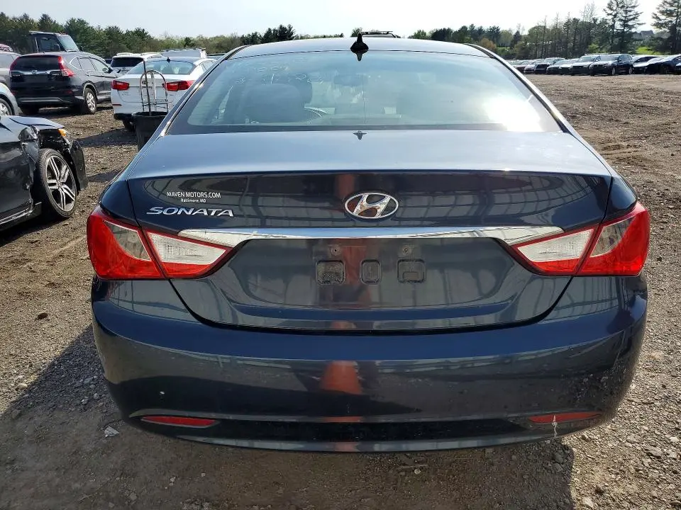 2012 HYUNDAI SONATA GLS  