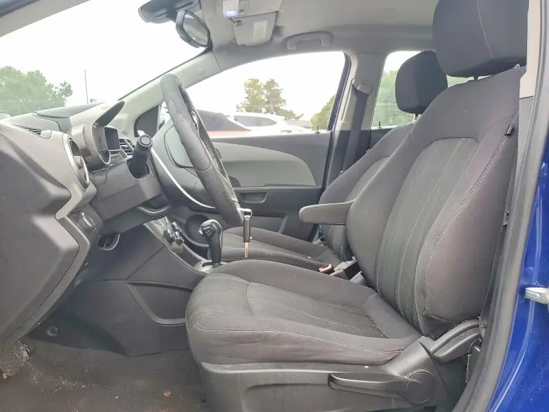 2013 CHEVROLET SONIC LT  