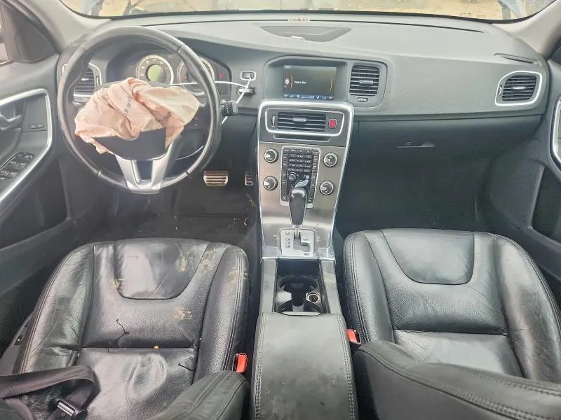 2011 VOLVO S60 T6  