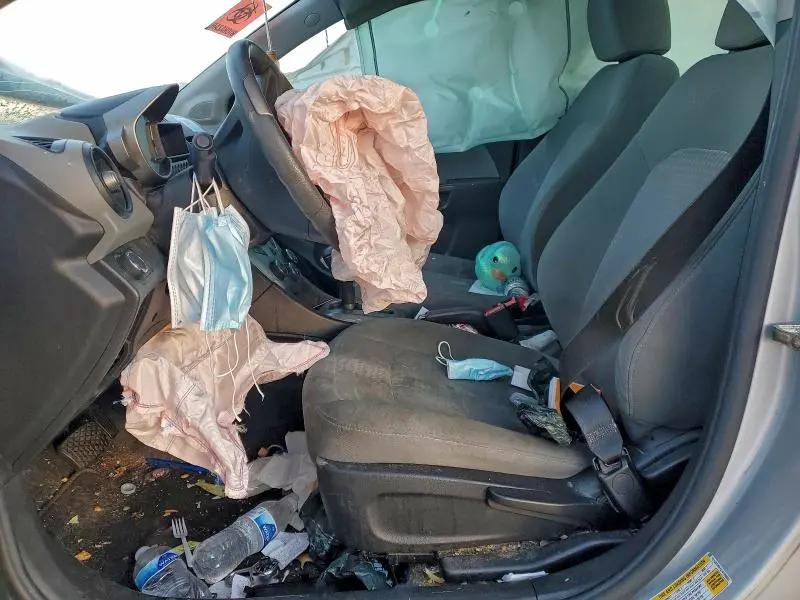 2013 CHEVROLET SONIC LS  