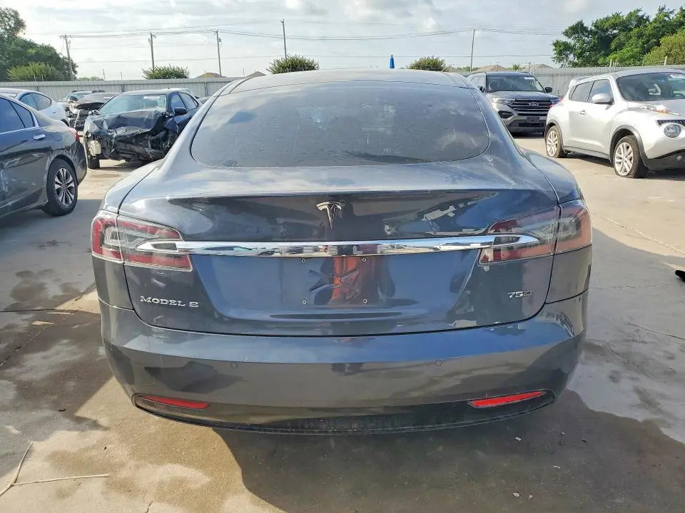 2016 TESLA MODEL S   