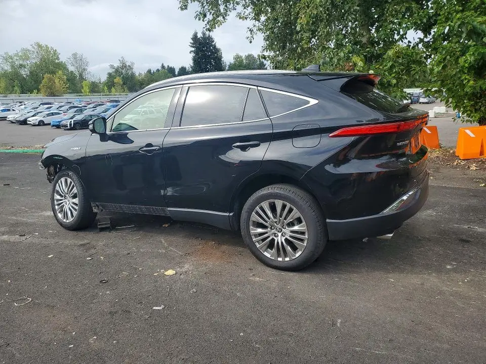 2021 TOYOTA VENZA XLE  