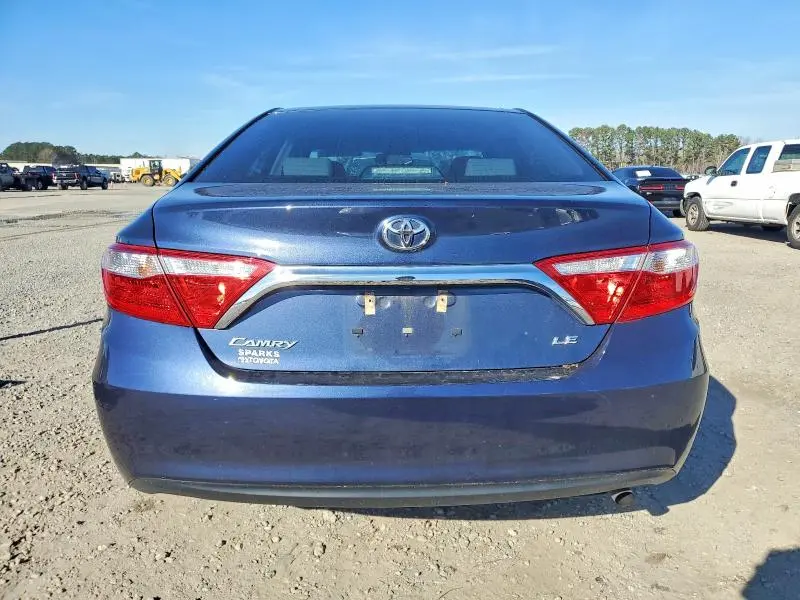 2016 TOYOTA CAMRY LE  