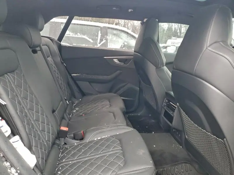 2025 AUDI SQ8 PREMIUM PLUS  