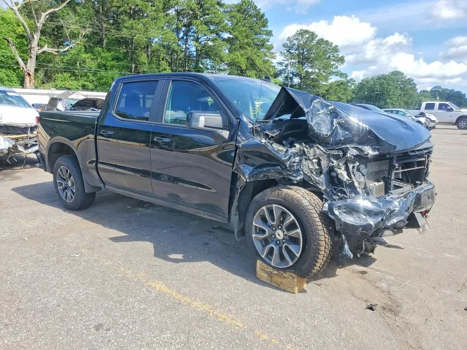 2021 CHEVROLET SILVERADO K1500 RST  